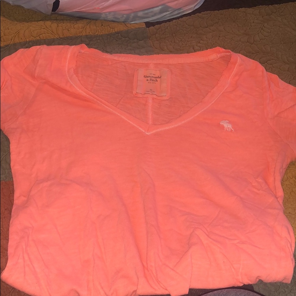 Abercrombie and Fitch v neck